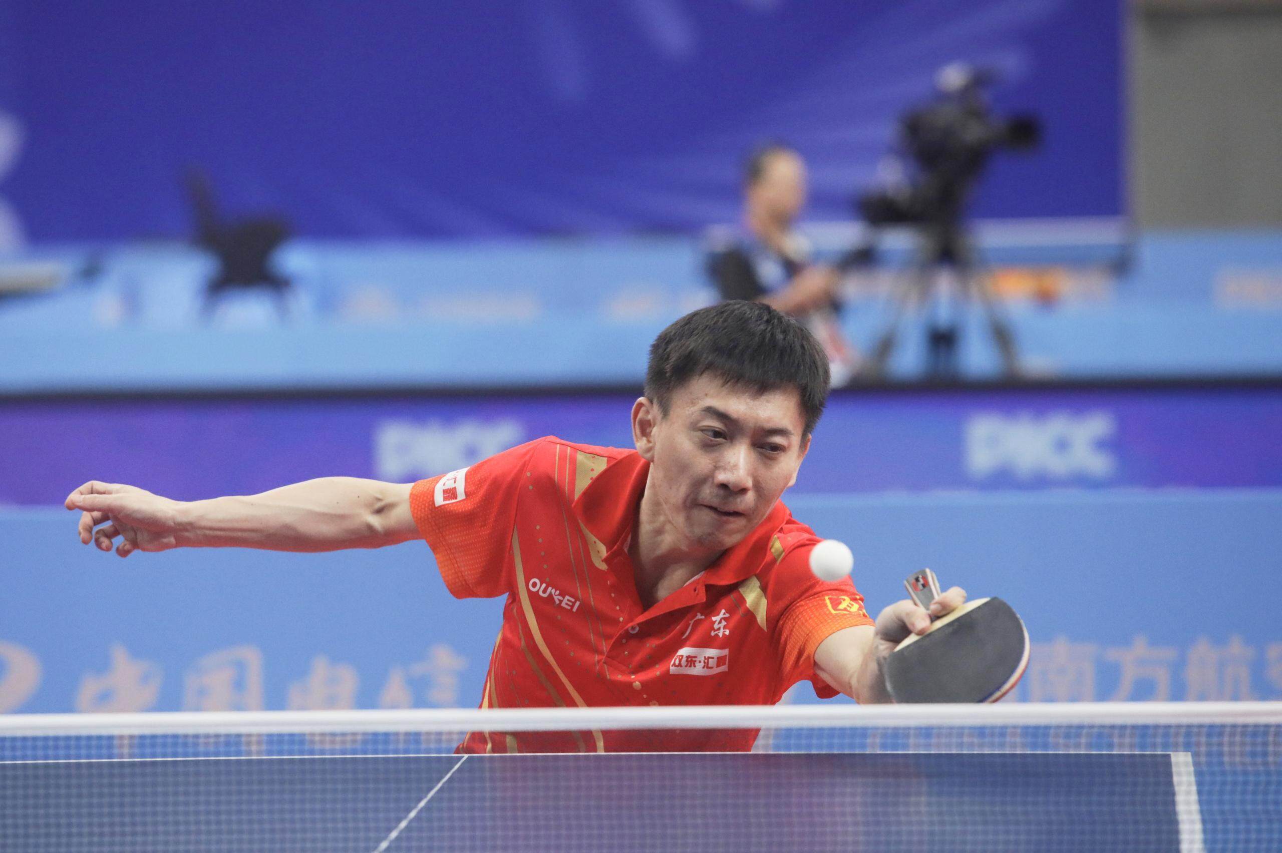 乒乓球决赛:谁能登顶,将一决雌雄 乒乓球决赛:谁能登顶,将一决雌雄