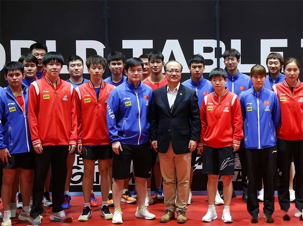 韩国队翻盘日本队,王皓统治全场 韩国队翻盘日本队,王皓统治全场