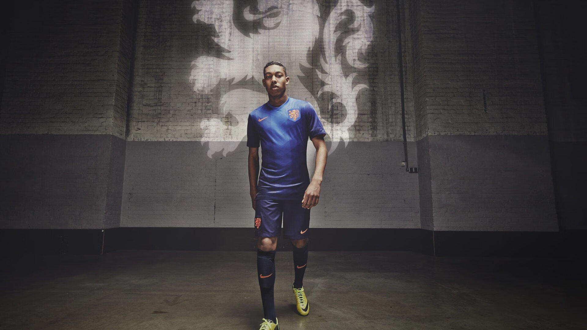 IM体育-皮克式统治力再现？勒沃库森铁壁防线让摩纳哥进攻完全无解